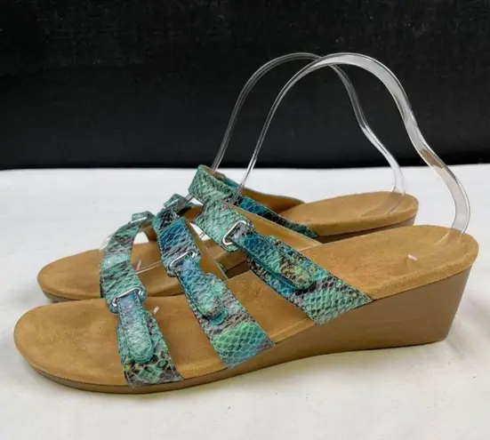 Vionic Women's Green Snake Print Shoes/Sandals Sz 10 SKU 4621