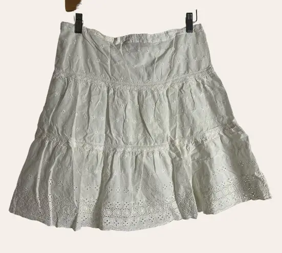 Juicy Couture Vintage  White Tiered Eyelet A-Line Mini Skirt Size Small