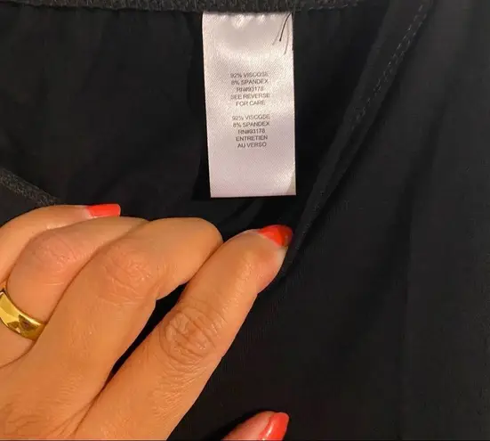 T Tahari Tee Tahari Viscose Blend Black Leggings size Medium New