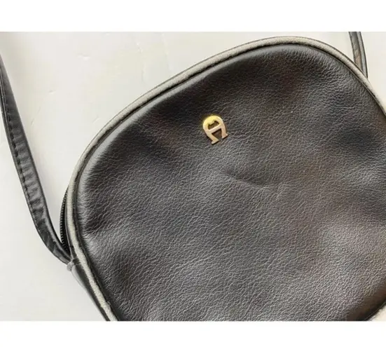 Etienne Aigner • Black Leather-Style Crossbody Purse