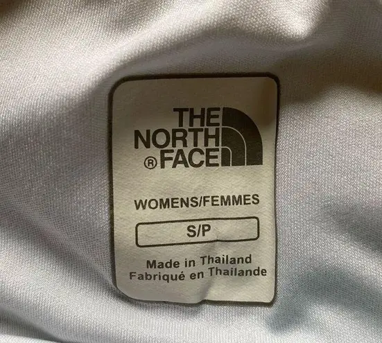 The North Face North‎ Face Shorts Women's Size Small Navy Blue FlashDry Zipper Pocket Run Gym