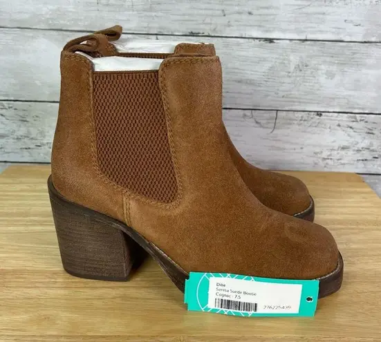 Diba Ser Eeta Suede Ankle Booties Size 7.5 Brown