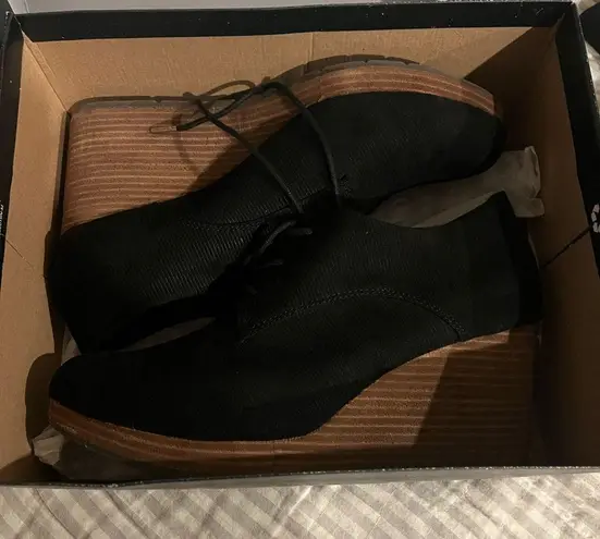 Dr. Scholls “Where To” Black LaceUp Wedge Booties Sz 9.5 Like New