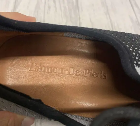 Womens Size 7.5 L’Amour Des Pieds Hanava Sneakers EUC