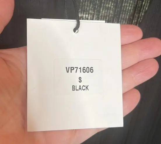 Very J Black Ribbed Surplice Long Sleeve Cropped Length Jumpsuit NWT Size Small