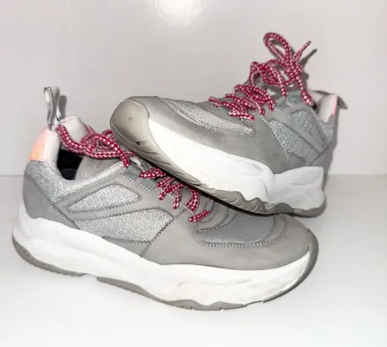 P448 Luke Shabby Grey Sneaker Size 37 US 6.5-7 Women
Designer Trainer Chunky