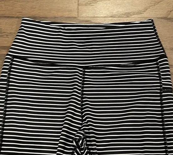 Senita Athletics Criss Cross Leggings - Size XS