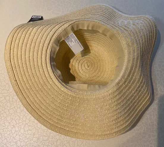 Trendy Vibes | ladies straw “Wish you were here” floppy sun hat.