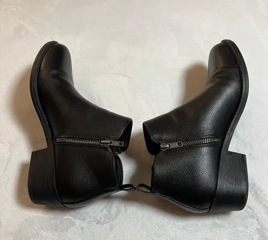 Cushionare Cushionaire Taco Ankle Boot Size 9M Minimalist Casual Winter Date Night Neutral