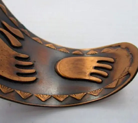 Pacific&Co BELL TRADING Southwestern Solid Copper Paw Print Cuff Bracelet