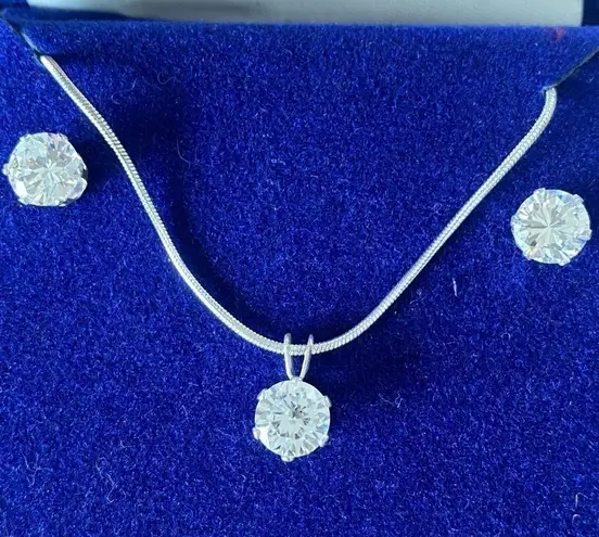 Boxed Vintage Loni Anderson CZ Necklace & Earring Set Silver