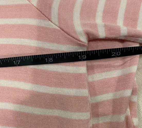 Reborn J Boutique Pink and White Bell Sleeve Top