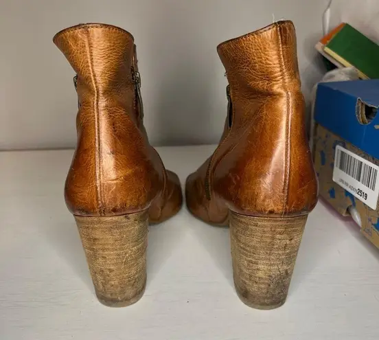 Paul Green Soft Leather Peep Toe Heeled Booties