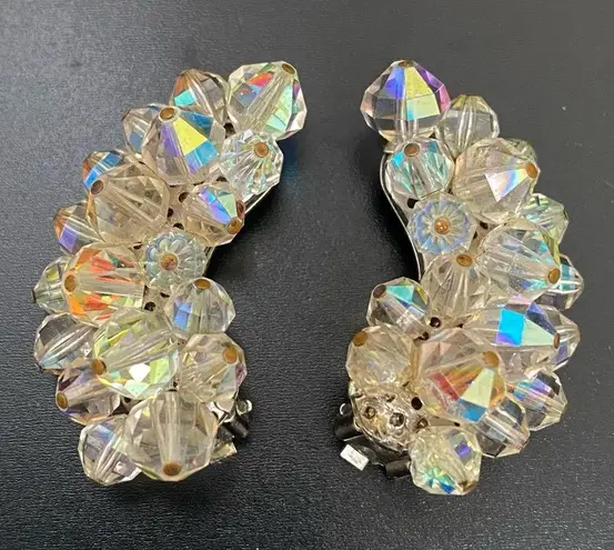 Vintage 50’s LAGUNA Faceted AB Crystal Aurora Borealis Crawler Clip On Earrings White