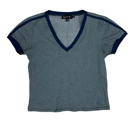 Motel  Blue Dot Print Fitted V Neck Short Sleeve Stretch Top Medium Cropped