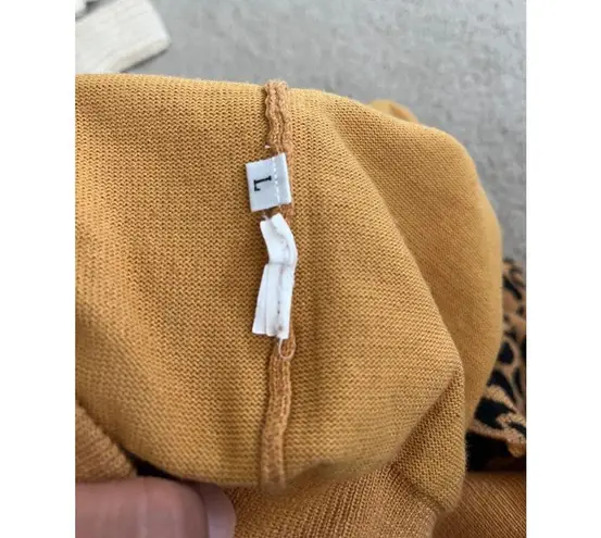 Leopard print turtleneck sweater pullover with side cutout cold shoulder large Brown