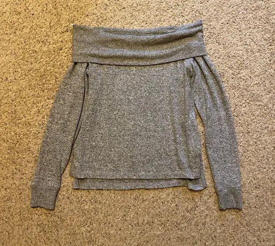 Abercrombie & Fitch ‼️Abercrombie Cozy Off-the-Shoulder Lightweight Sweater Top‼️ - Image 5