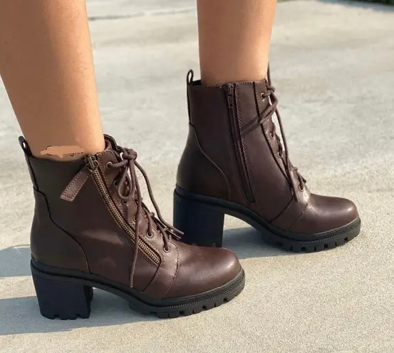 Chunky Lug Sole Combat Boot Brown Size 10