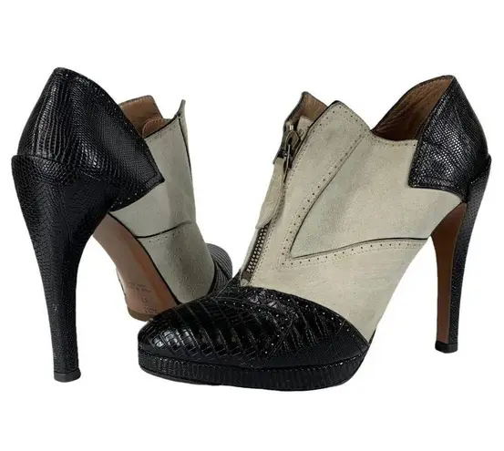 ALAIA Black and Gray Leather/Suede High Heel Spats Pumps AS IS Size 37 Booties