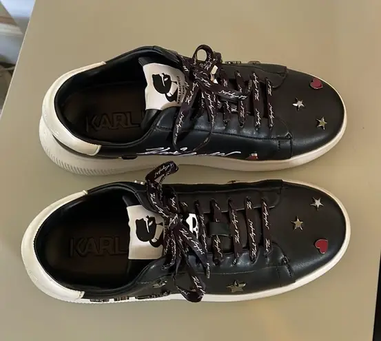 Karl Lagerfeld Kenna Leather Black Pin Logo Sneakers $130 EUC Wmn 8.5