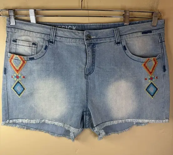 Lovesick Embroidered South Western Distressed Junior Denim Shorts Size 20 Boho Blue
