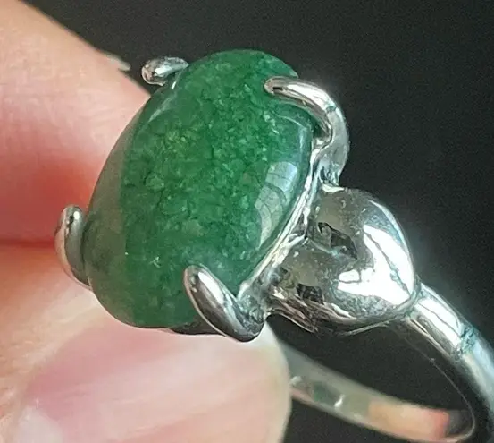 Oval green Jade heart ring size 9
