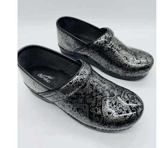 Dansko Professional Clogs Size 40 Floral Metallic Nursing Excellent Condition
