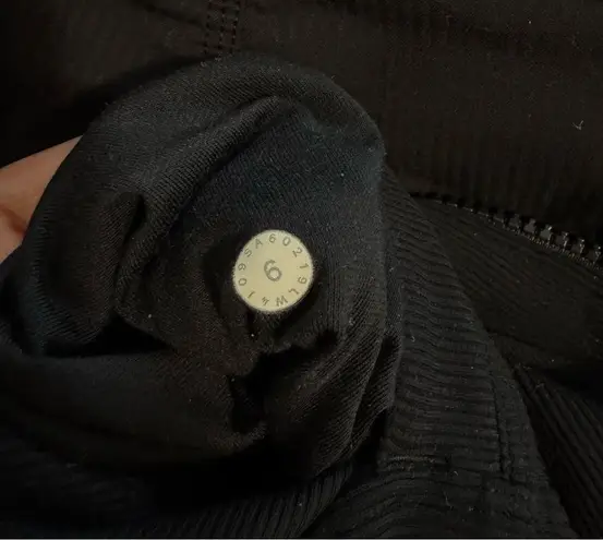 Lululemon  athletica Black Zip-Up Jacket - Image 13