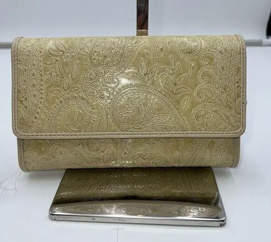 Relic  Vintage Tooled Checkbook Wallet ***SEE PICS AND DESCRIPTION thumbnail 1