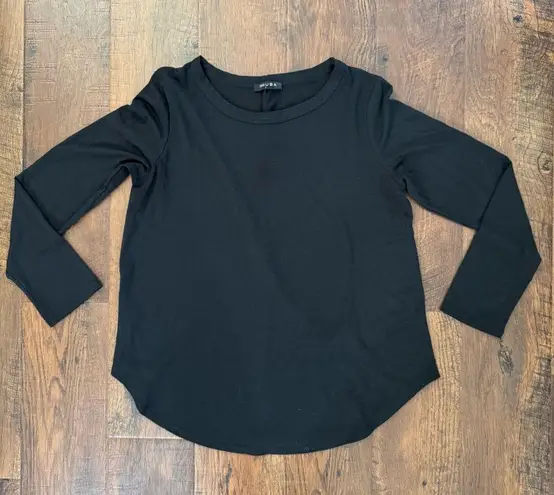 ILIAD USA MATERNITY black long sleeve maternity tee shirt, size L