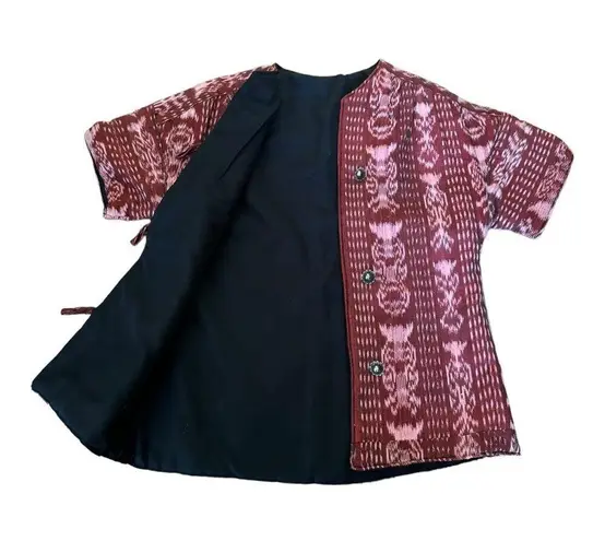 OOAK Quilted Patterened top jacket Short sleeves button front round neck medium