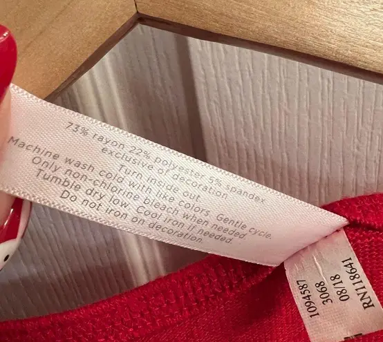 Cacique Christmas Holiday Mistletoe Embroidered Red Sleep Shirt - size 14/16