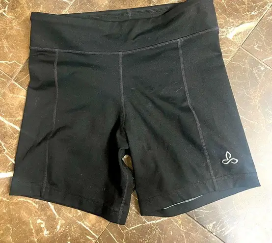 prAna  black biker shorts small