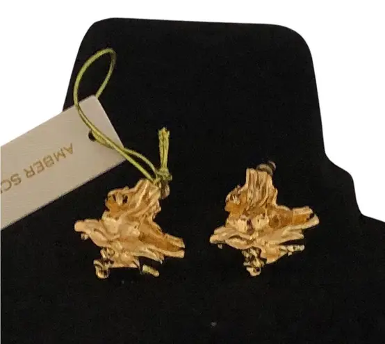 Amber Sceats NWT Textured Sculptural Finish 24K Gold Plating Reese Earrings