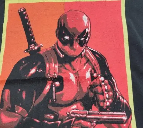 Marvel Shirt Size Medium Tacos Deadpool Graphic Tee Comics Graphic Print T-Shirt Unisex