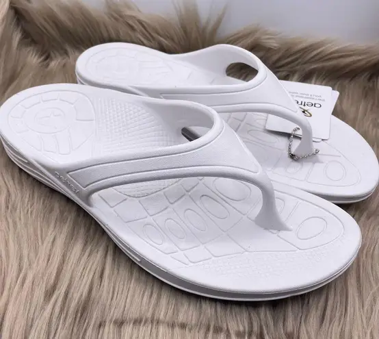 Aetrex lynco fiji orthotic comfy white flip flops women Size 11