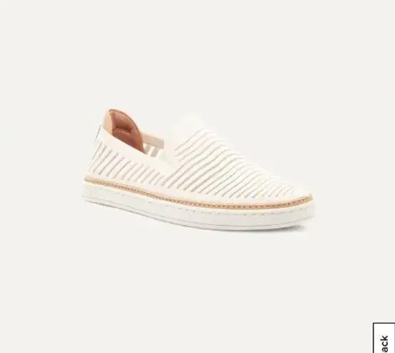 UGG Women's Shoes Sammy Breeze Slip-on size 8