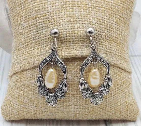 Vintage Silver Tone Drop Dangle Faux Pearl & Floral Hoop Earrings Clip On 1.75"