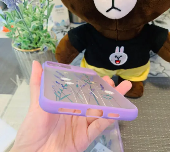 iPhone 11 pro max camera protector frosted case