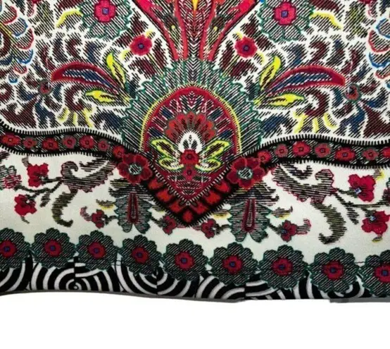 Bebe  Unique Vibrant  Paisley Floral Mini Skirt Stretch Lined EUC Medium