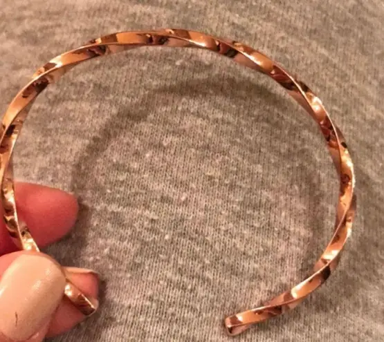 Gorjana Twisted Rose Gold Cuff 