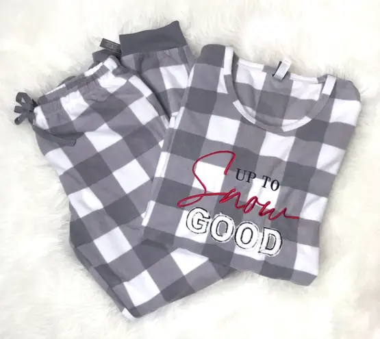 PJ Couture -Gray & White Buffalo Plaid PJ’s-“Up to Snow Good”-NWT-Med.