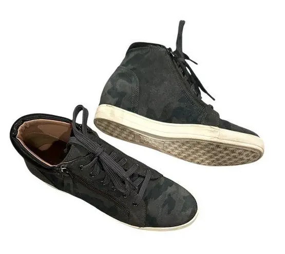 Linea Paolo Gaines Hidden wedge Camo Green Suede laceup zippered sneakers 6