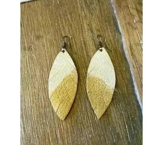 Bundle (4) of Homemade Boutique Leather Earrings Black