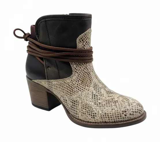 FREEBIRD by Steven Freebird Casey Snake Print Leather Lace Women's Boots Size US 9