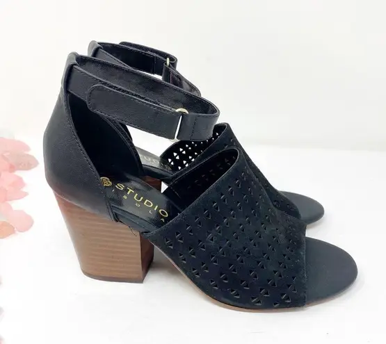 Isola Lesley Leather Peep Toe Sandals Black Sz 7