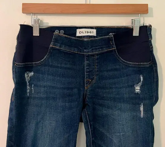 DL1961 DL1916 Distressed Jess Maternity Jean in Strive