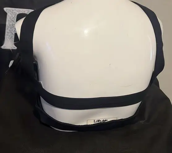 Strappy Sports bra Sexy Criss Cross Back Sports Bras Yoga Size Small/Medium