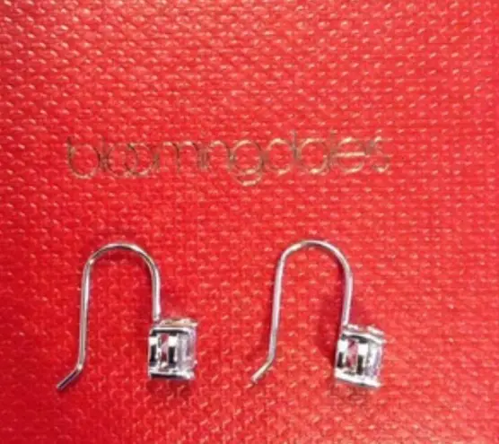 Bloomingdales BEAUTIFUL CZ EARRINGS