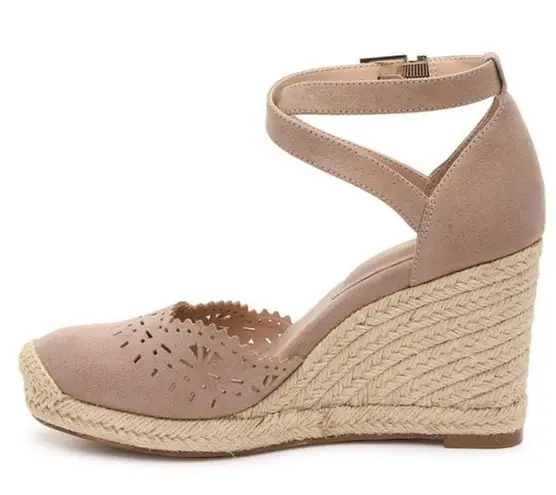 Kelly & Katie 💕 Size 10 Taupe Brown Adell Espadrille Sandal Wedges Heels